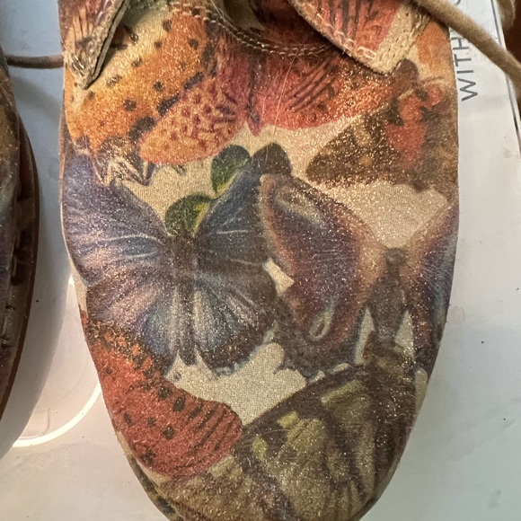 Hush Puppies Butterfly Lace Up Chukka Boots - Picture 3 of 7